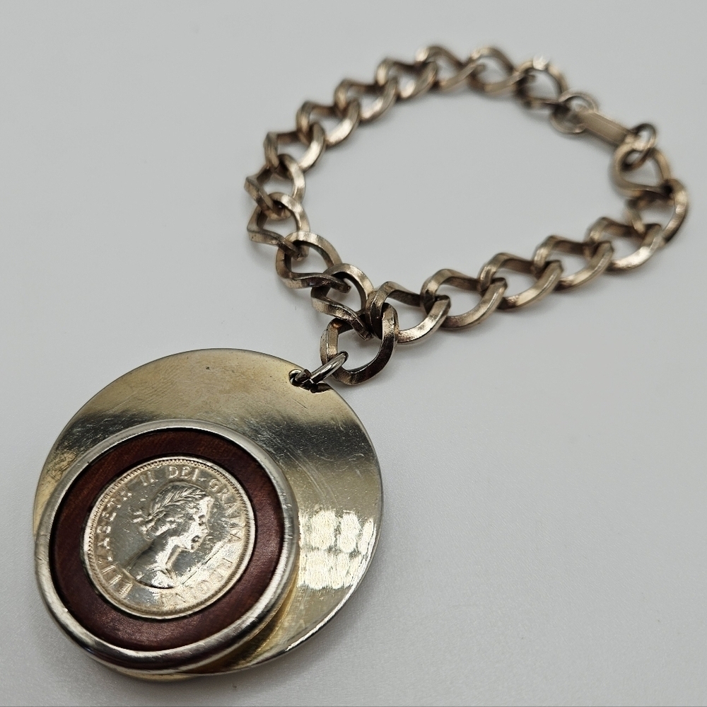 VINTAGE Elizabeth II Dei Gratia Regina Double Sided Mounted Coin Charm Bracelet